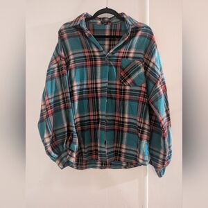 🎀$5 Teal and Red Plaid Women's Button Down Shirt